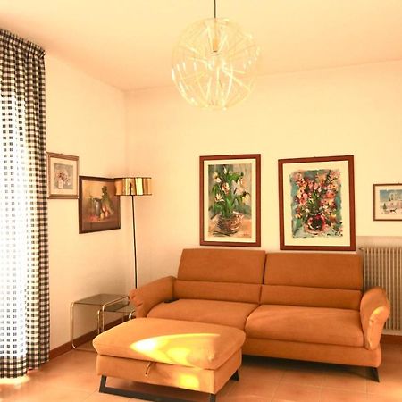 3 Rooms Apartment Whit Balcony And Lake Wiew مالتشيزينيه المظهر الخارجي الصورة