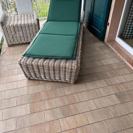 3 Rooms Apartment Whit Balcony And Lake Wiew مالتشيزينيه المظهر الخارجي الصورة