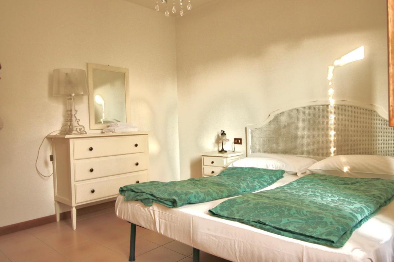 3 Rooms Apartment Whit Balcony And Lake Wiew مالتشيزينيه المظهر الخارجي الصورة